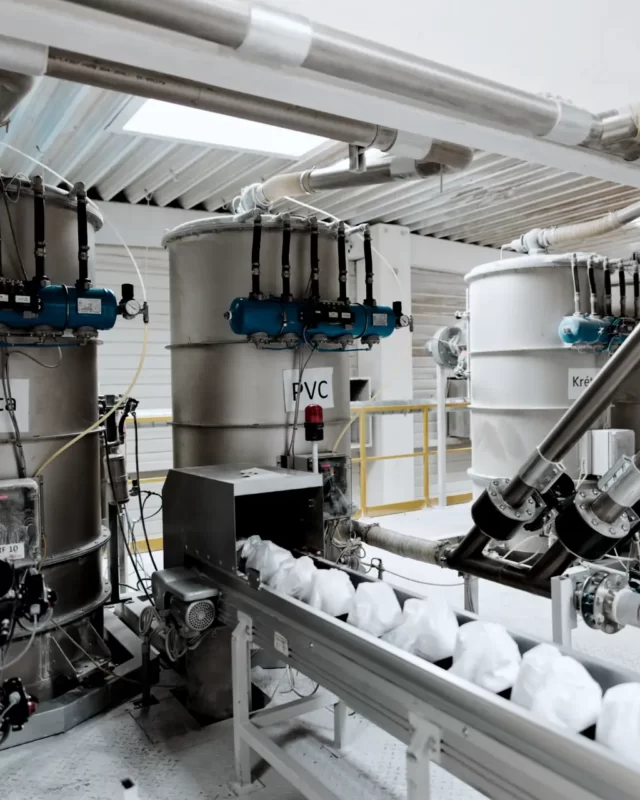 Automatic PVC dosing system