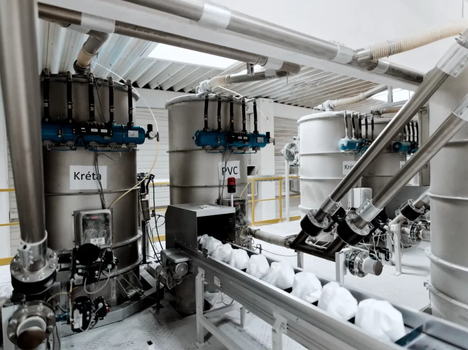 Automatic PVC dosing system
